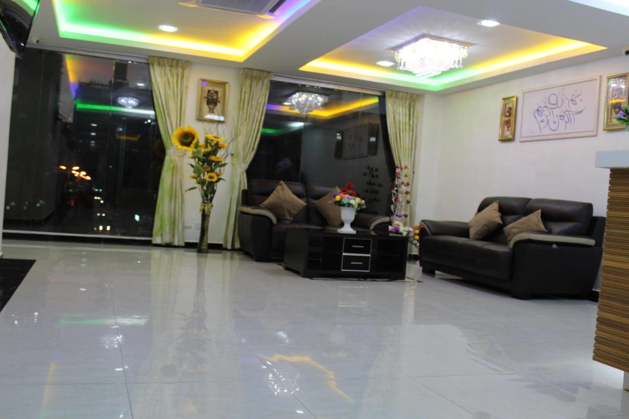 Hotel Gulshan Ampang  Exteriér fotografie